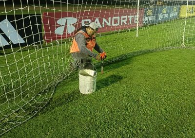 Servicio de levantamiento topográfico y marcaje de terreno por expertos de Geoland.